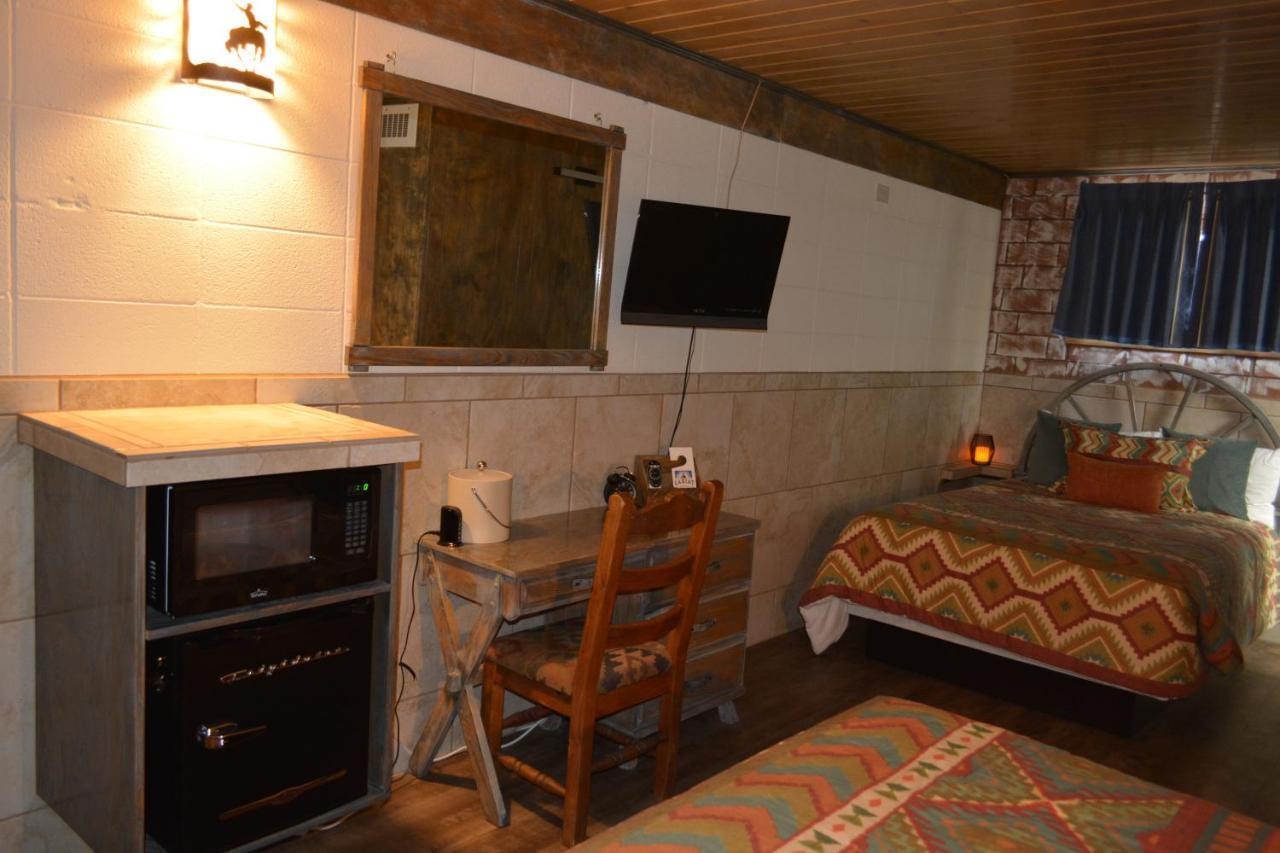 Lariat Motel Hardin Esterno foto